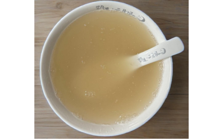 葛粉沖調(diào)新手必看！告別“白色尷尬”，一碗晶瑩剔透的有機(jī)野生葛根粉是這樣沖出來的！