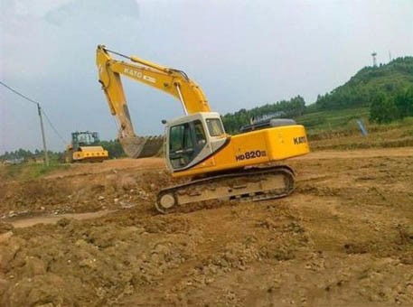 卡特挖掘机维修服务地址修理专家 岳阳市抢修及时